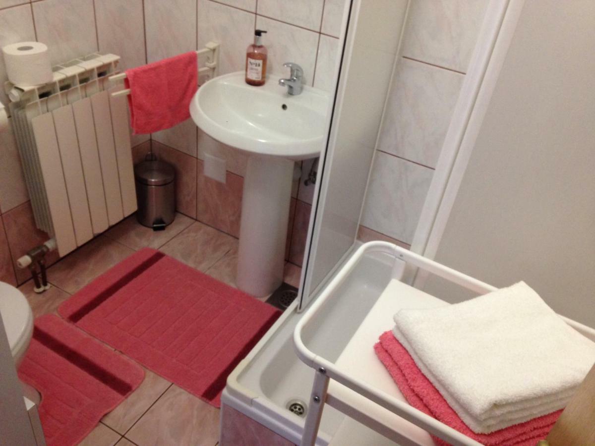 Sanmari Hotel Нови Винодолски Екстериор снимка